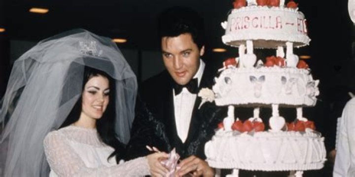 How Tall Was Elvis Presley: Unveiling the King&rsquo;s Height and Legacy